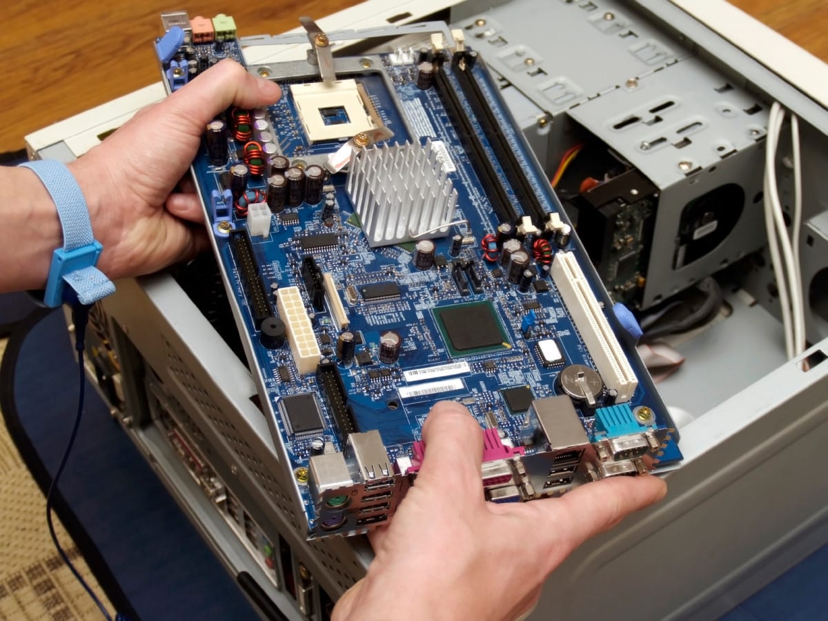 Buffed Computer Reliable - Custom Built Computers - 1st Fast | Brisbane Computer Fix